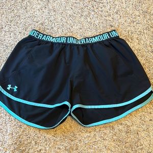 Under armor running shorts with pockets
